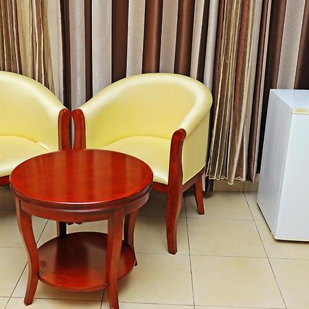 Dereva Hotel Rwamagana Kültér fotó